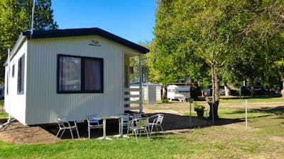 River Caravan Park Cabins