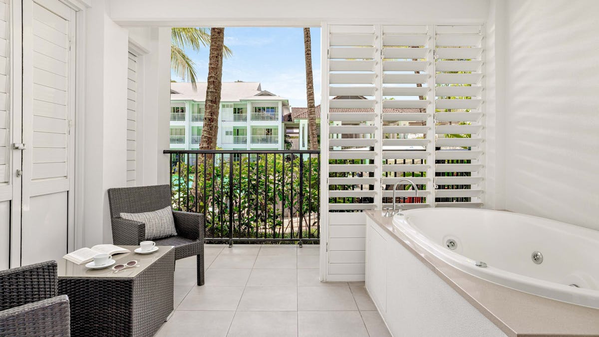 Spa Deluxe Suite - Peppers Beach Club