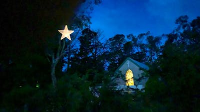 Hall Village Christmas Star