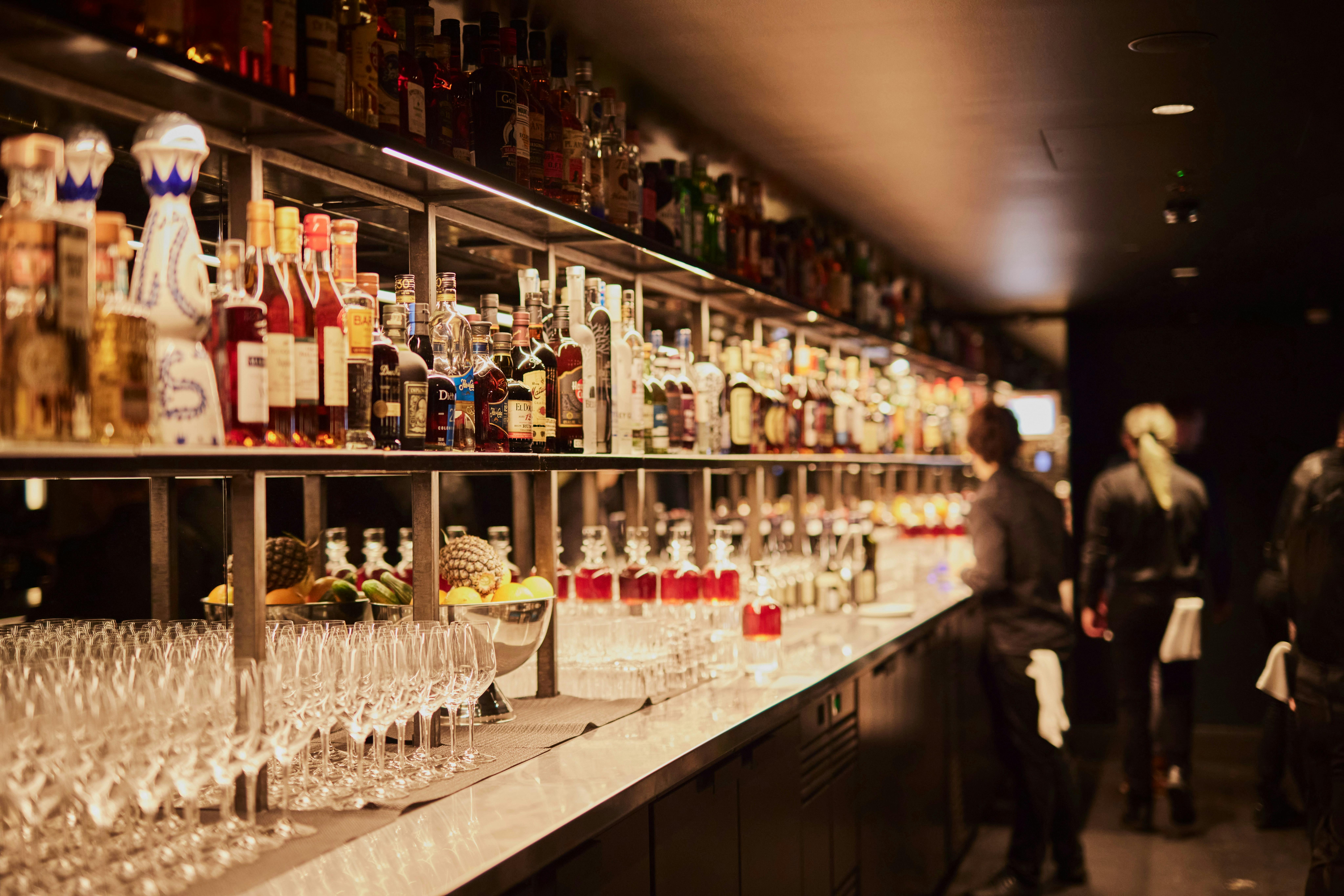 Bar at Tiva