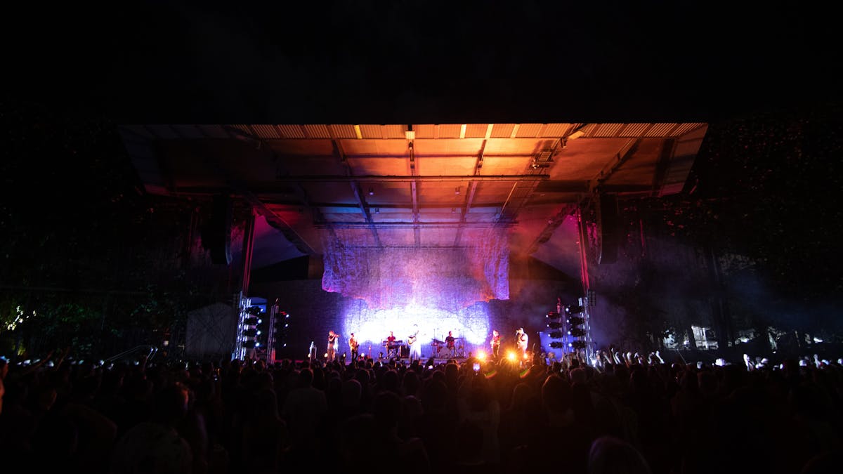 Vance Joy - Munro Martin Parklands Cairns