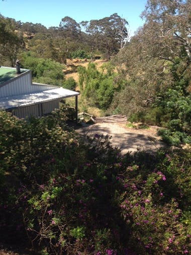 Mirrabooka Bed And Breakfast