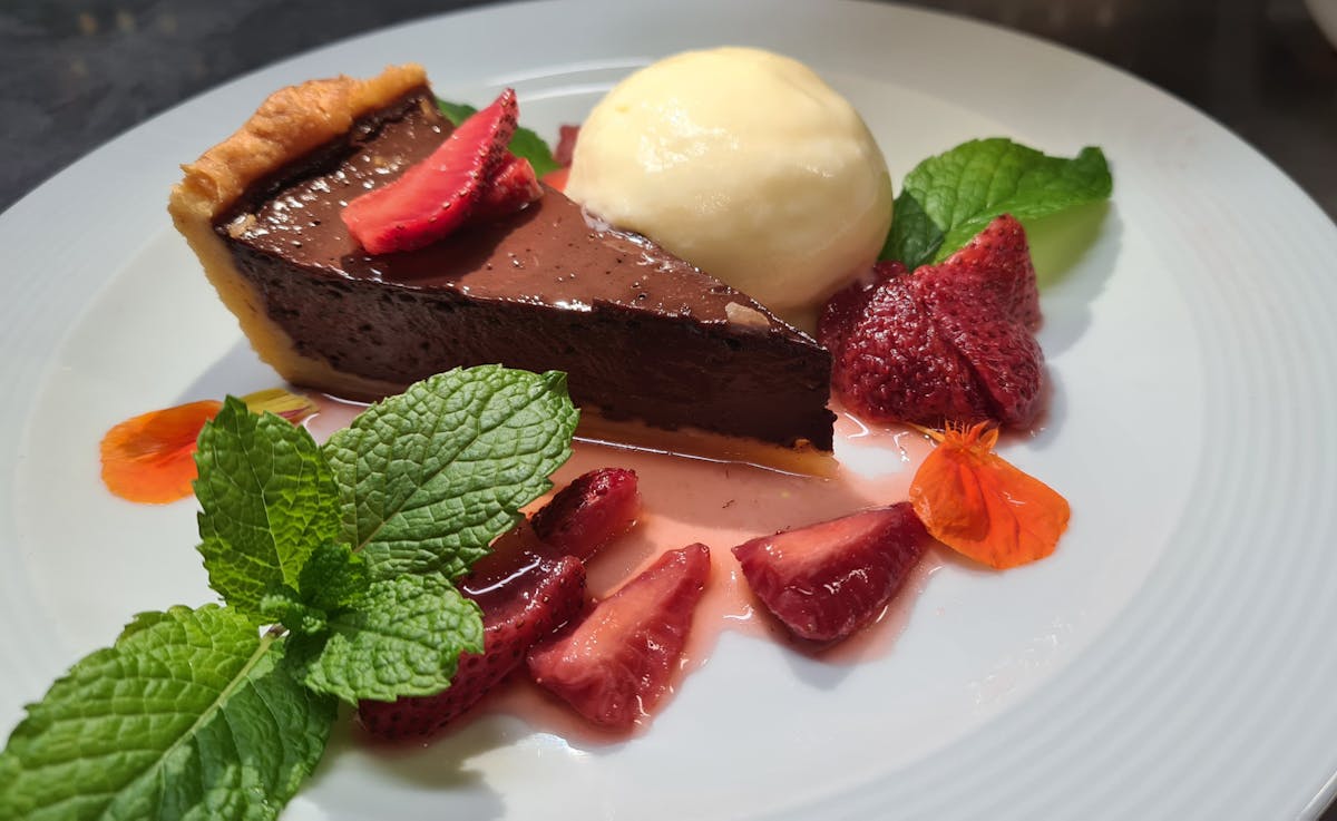 CHOCOLATE TART
