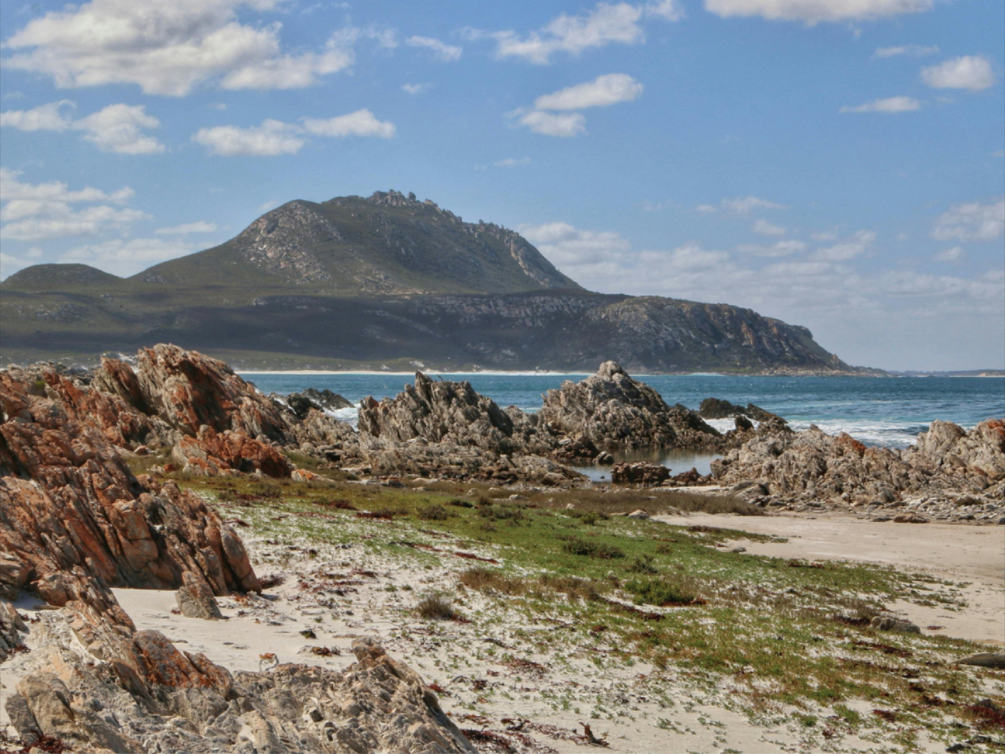 South West Edge - Margaret River, Wave Rock to Esperance and Avon Valley Wilderness Discovery Escape