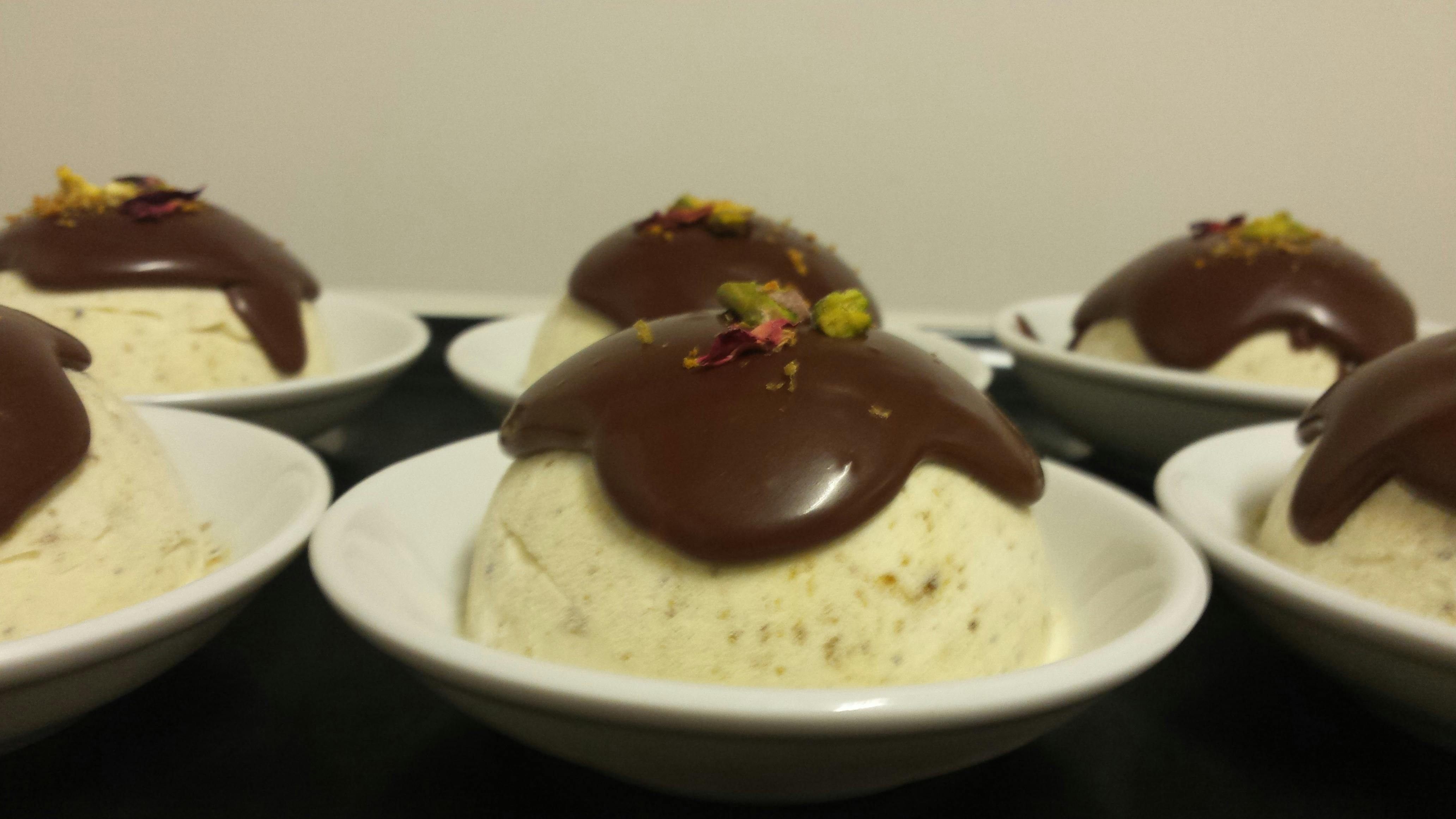 we have a range of semifreddi desserts