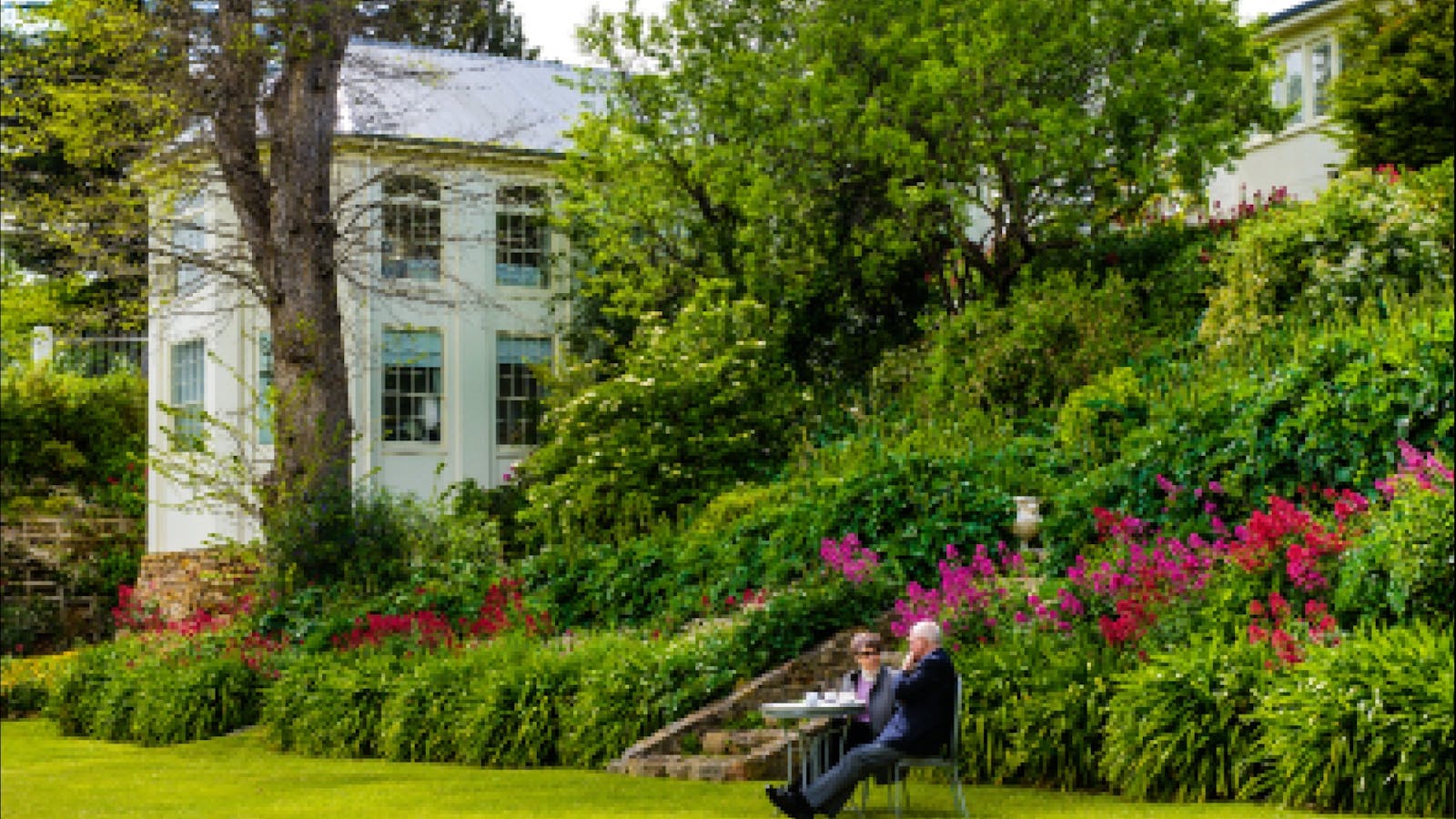 Woodbridge on the Derwent garden