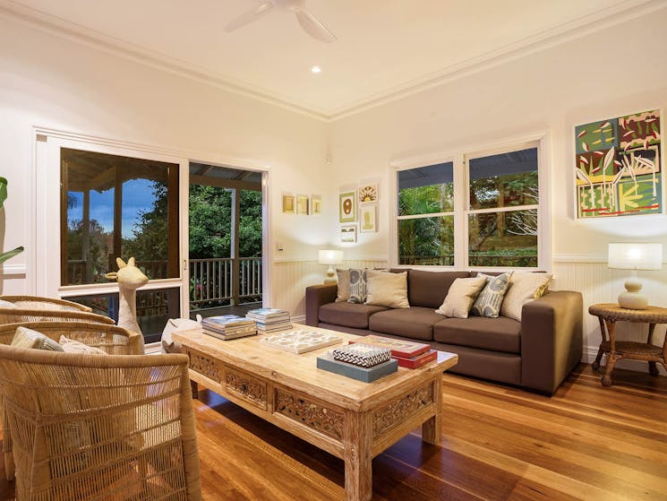 Bougainvillea House - Byron Bay - Living Room 2