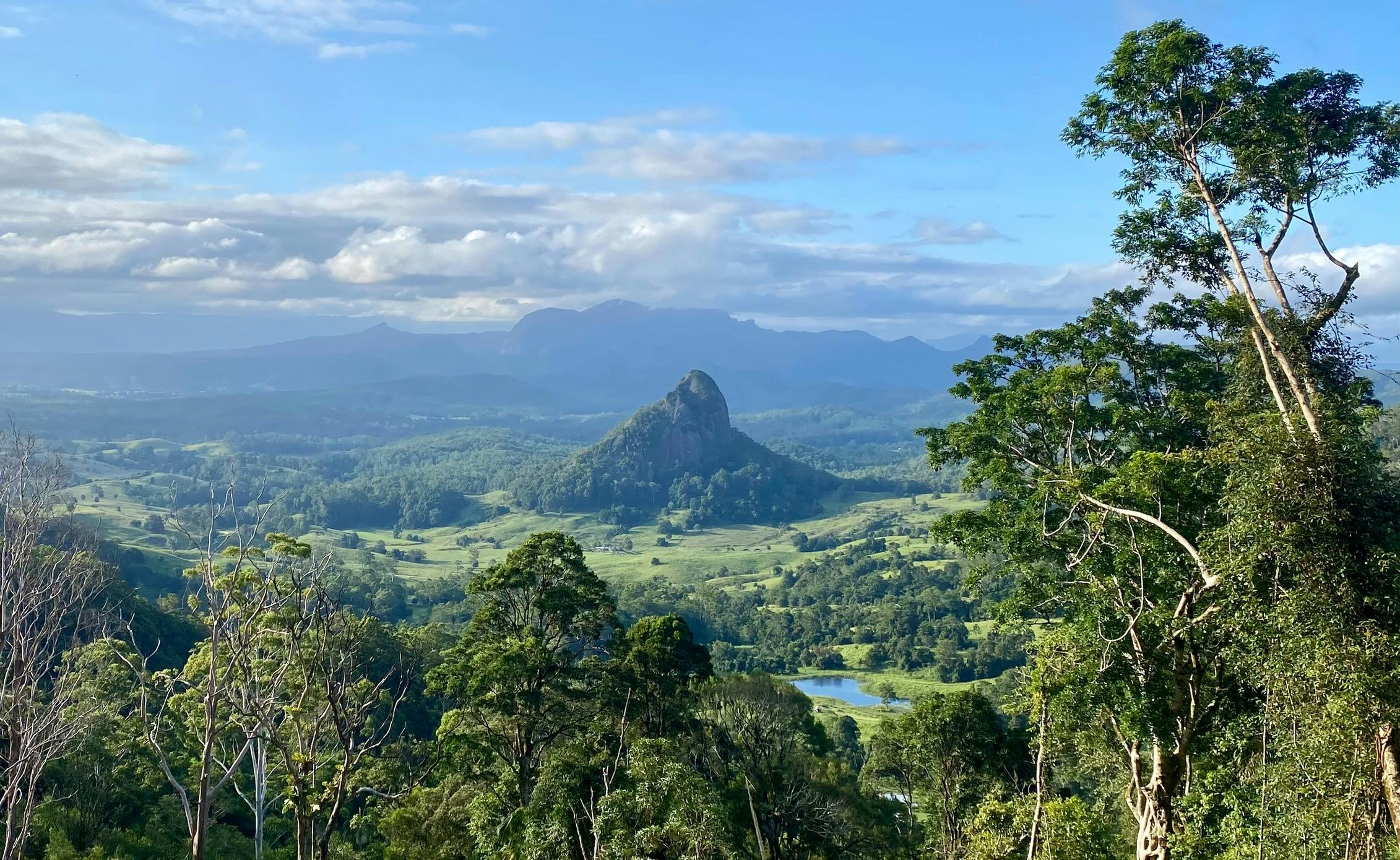 Tweed Valley from the Gidjuum Gulganyi Walk