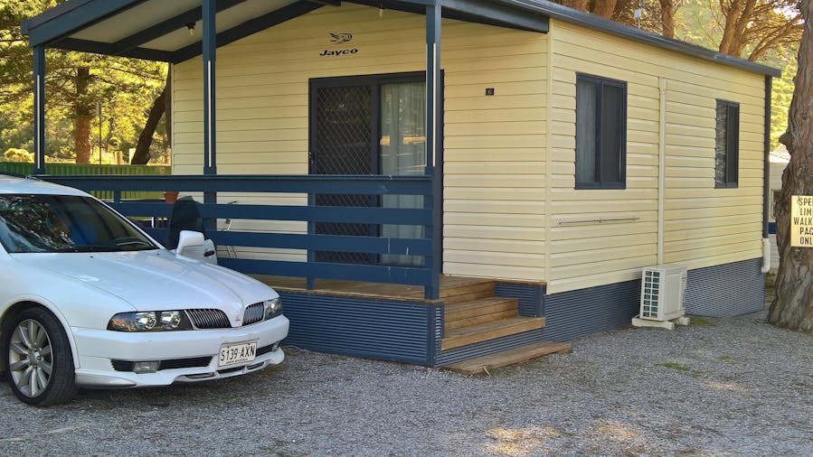 CABIN 6 WITH ENSUITE