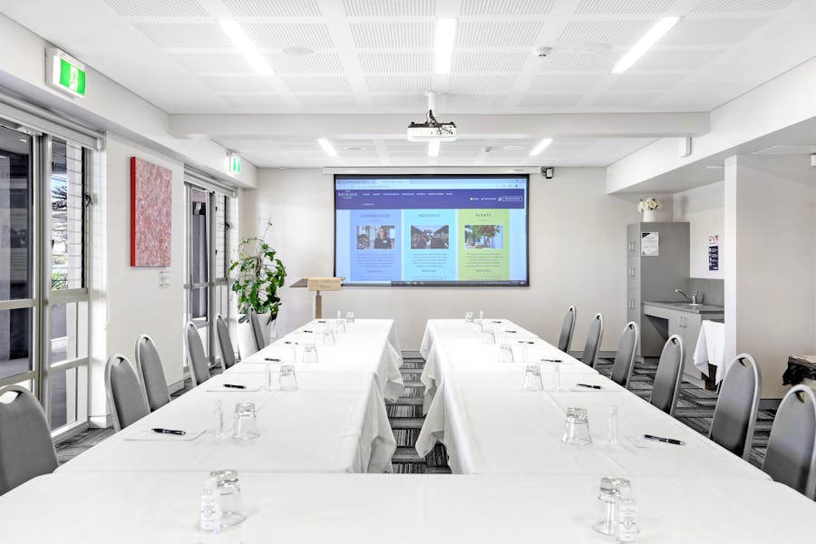 Saddleback Room
