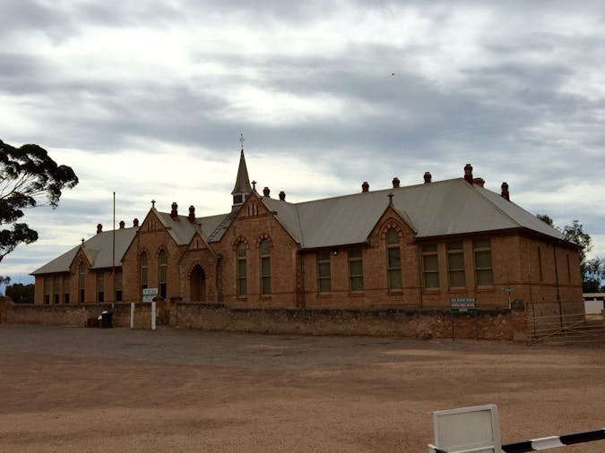 Discovering Historic Moonta Town Drive