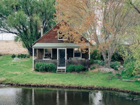 Glenrock Gardens - The Cottage