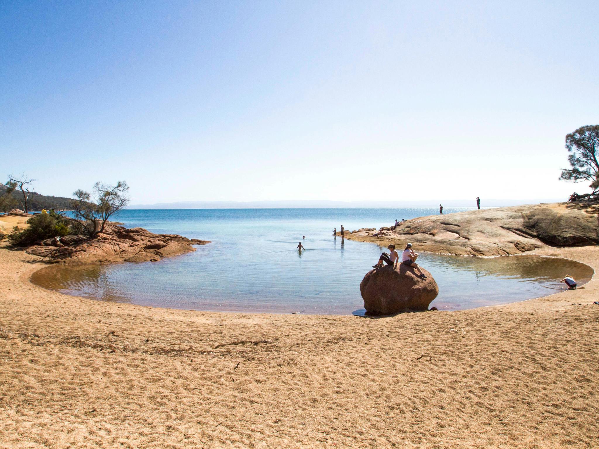 Honey Moon Bay-Freycinet National Park
