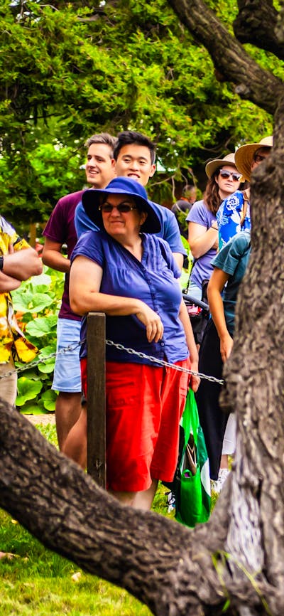 Garden tour with guide and participants at Harvest Day Out
