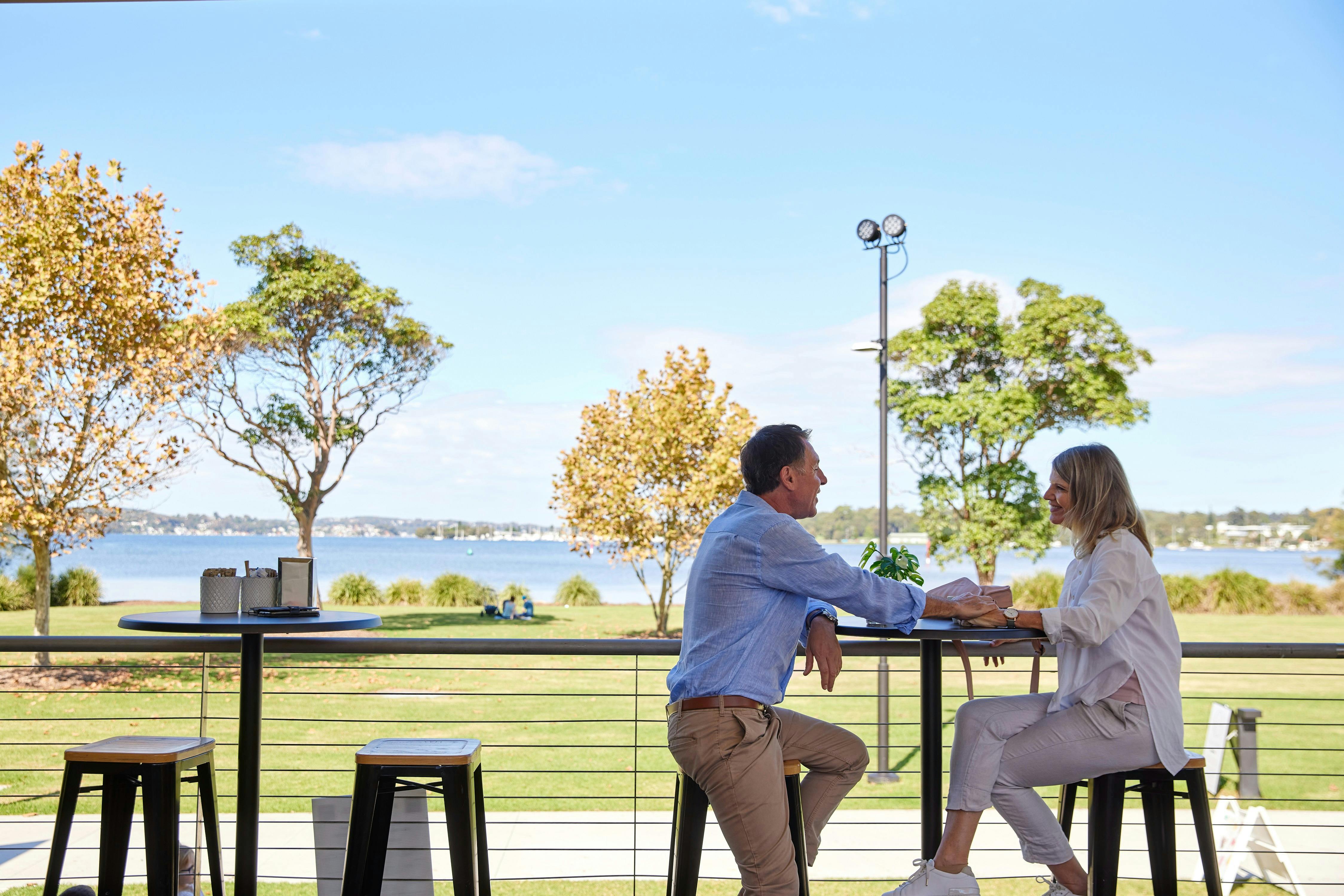 マルチ アート パビリオン、スピアーズ ポイント、マッコーリー湖