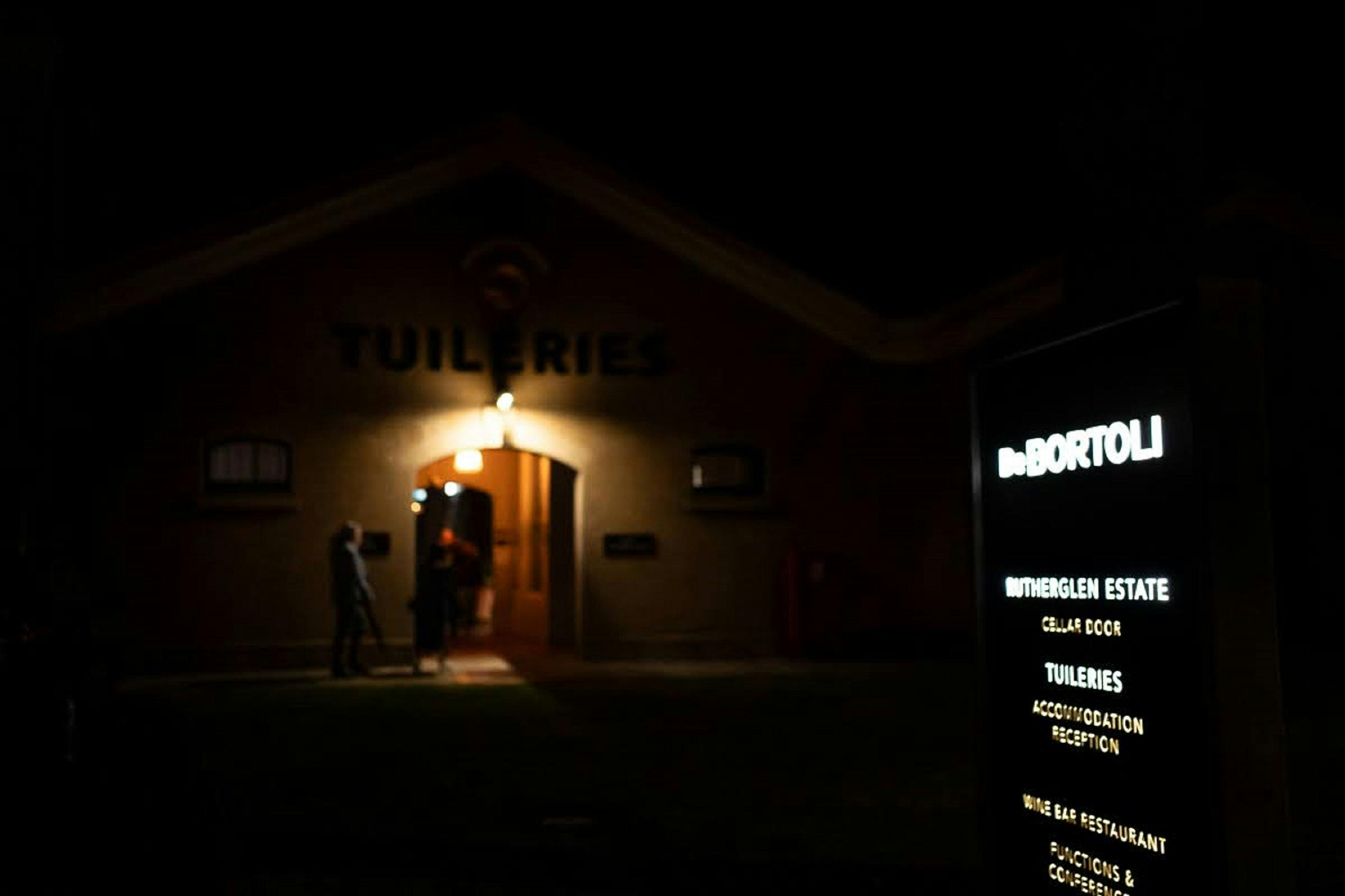 Courtyard entry in darkness at De Bortoli Rutherglen Estate