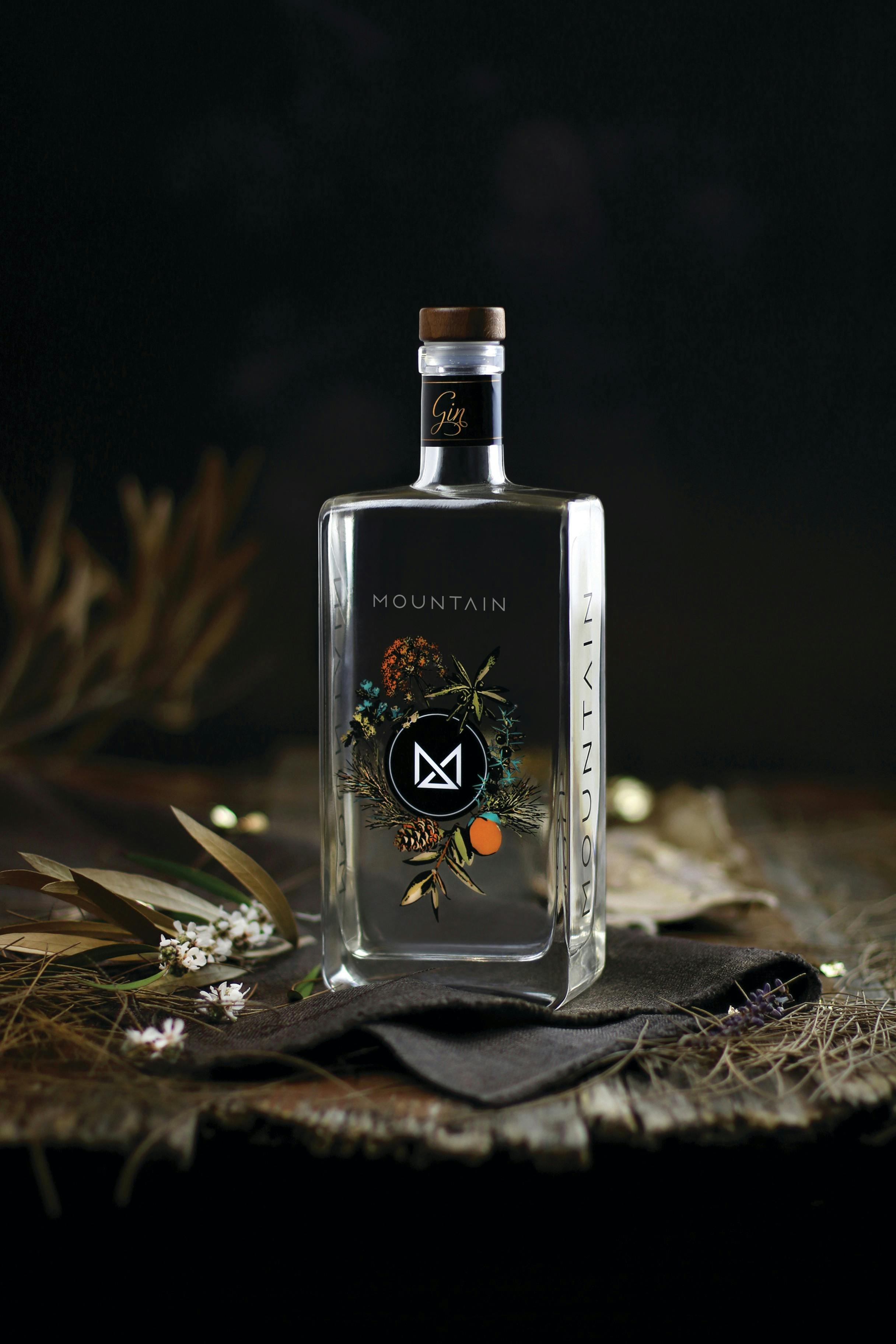 MOUNTAIN Gin