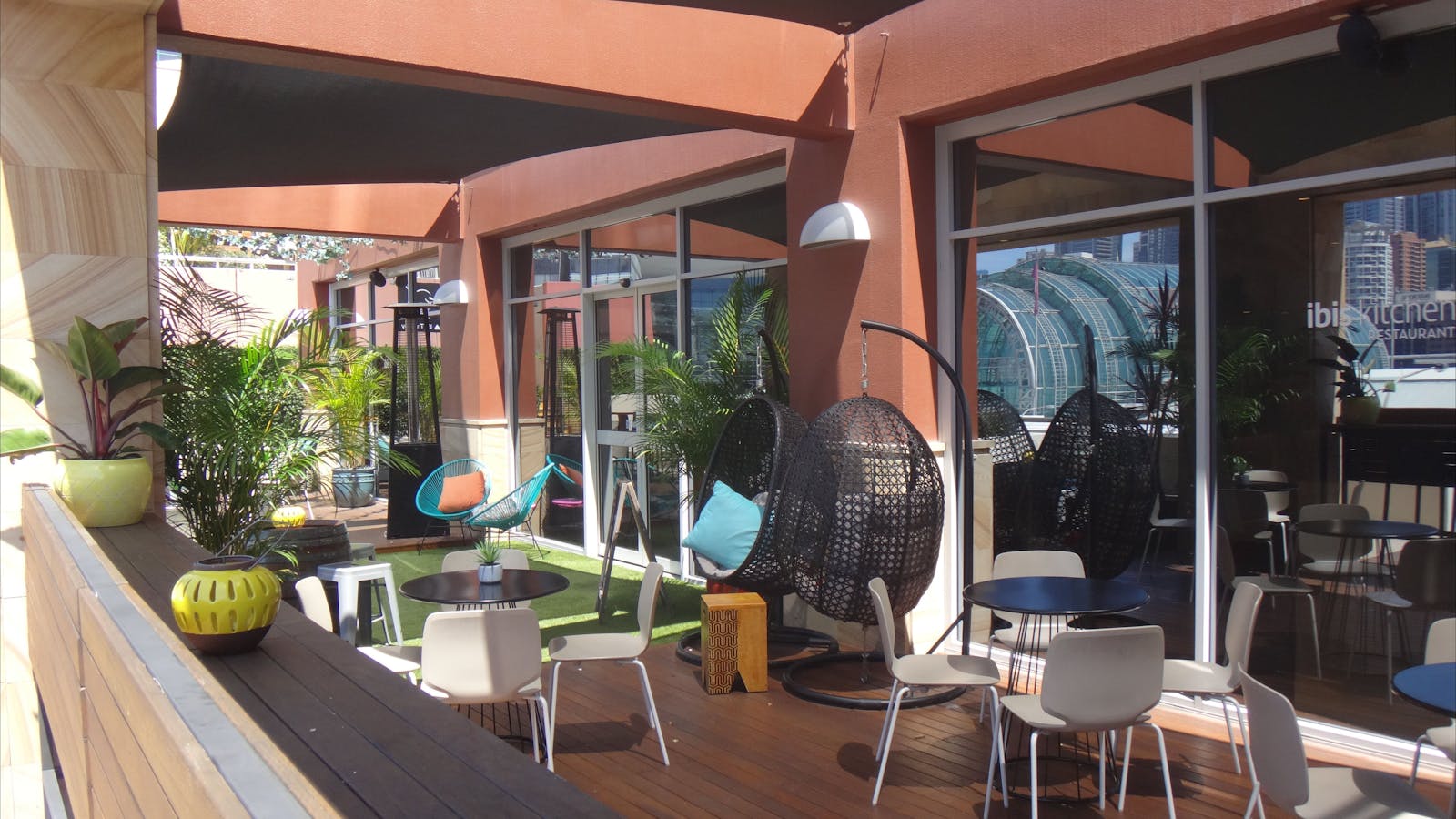 ibis Kitchen and Bar