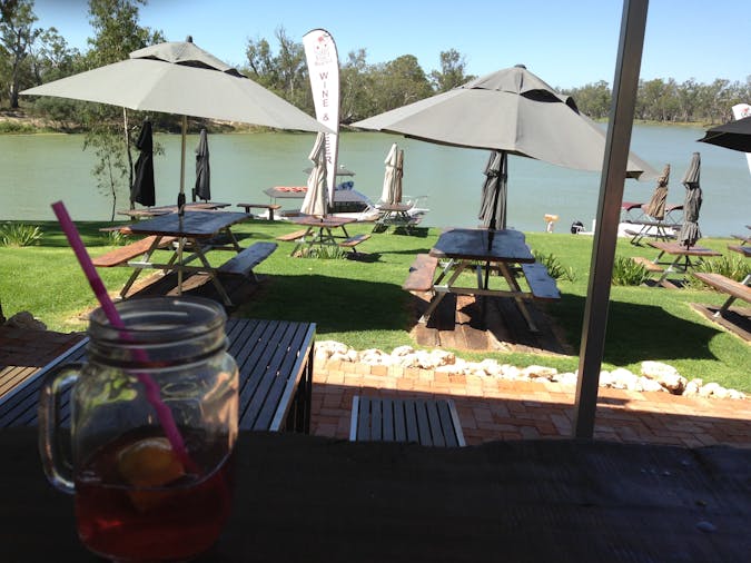 Caudo Wine & Dine Afternoon Cruise
