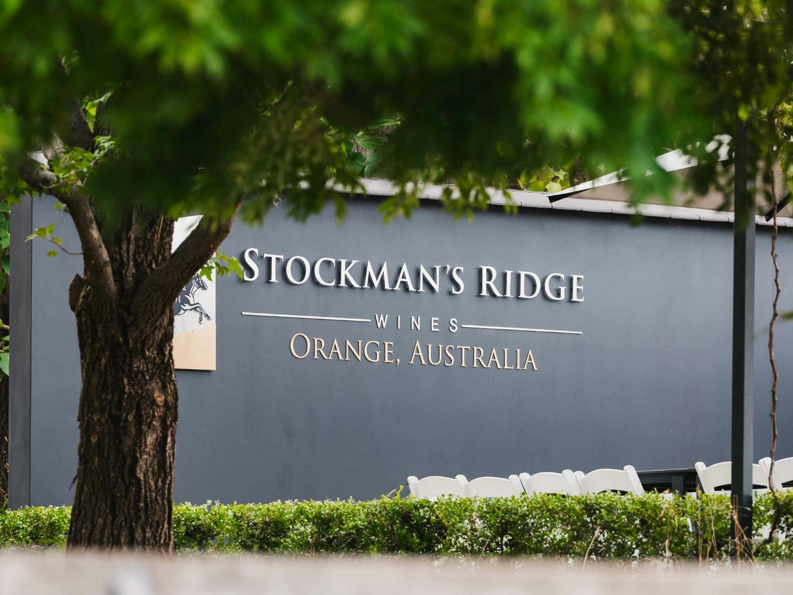 Courtyard with sign for Stockmans ridge wines
