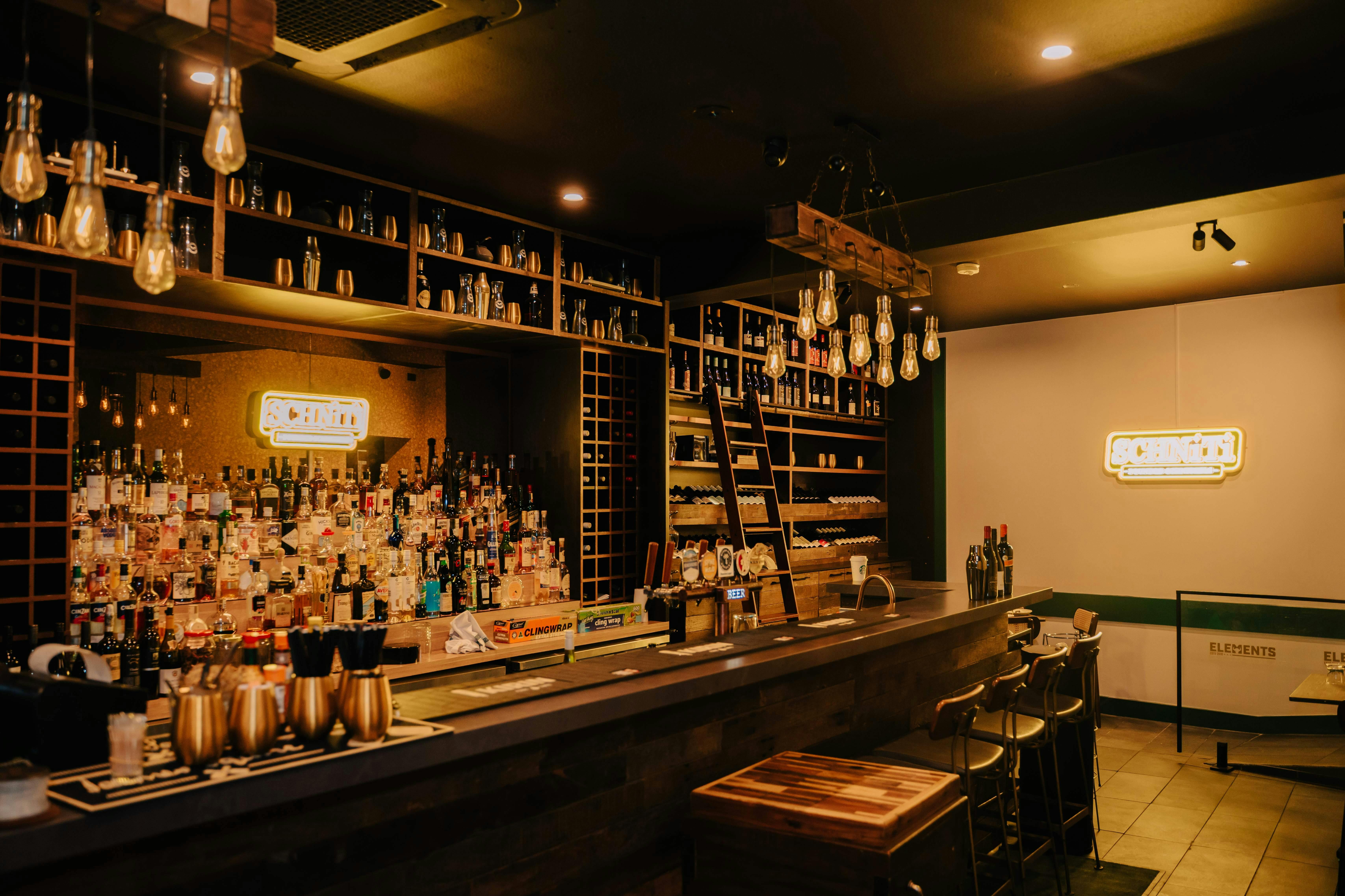 SCHNITI - Fitouts