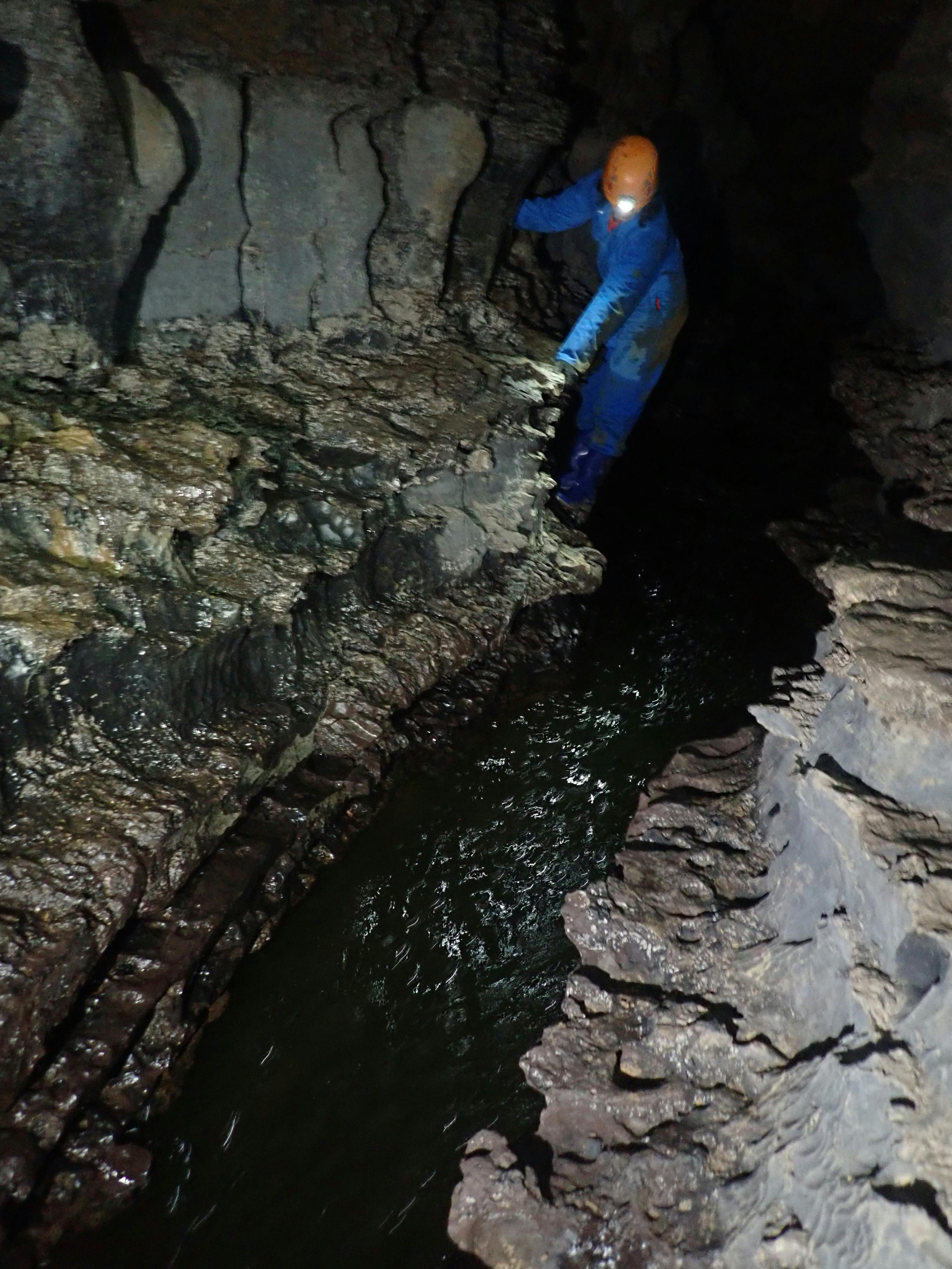 Visit Northern Tasmania Wild Cave Tours