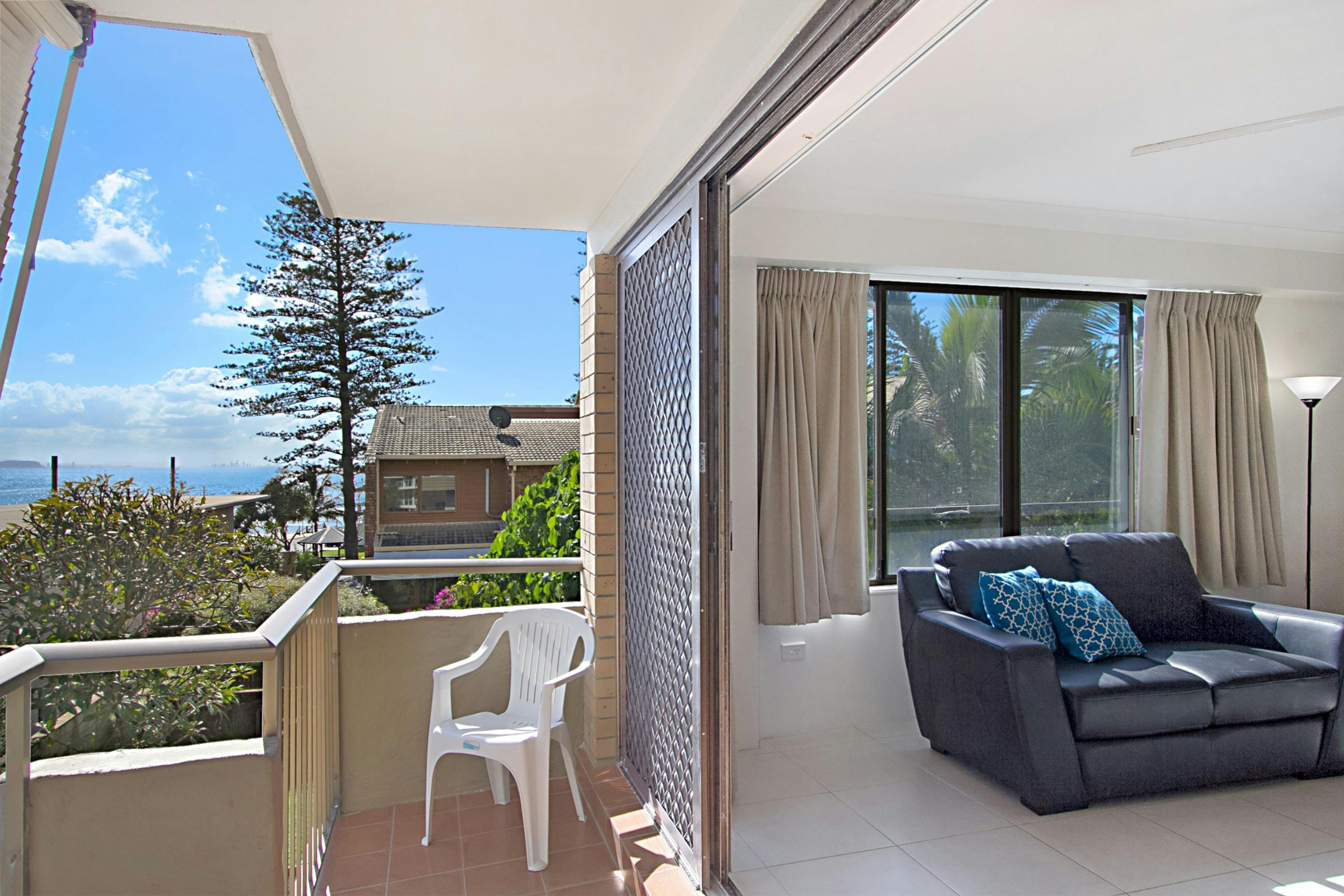 Cobden Court Unit 6 - Coolangatta