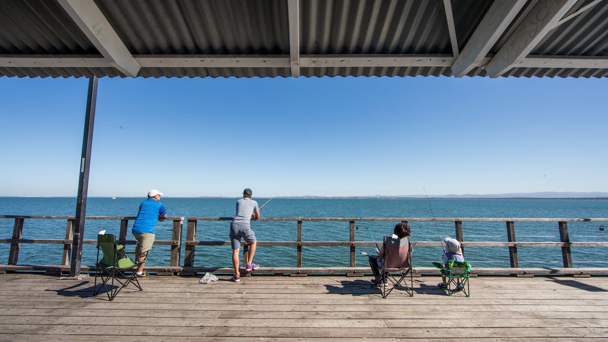 Woody_Point_Jetty_fishing_pier_redcliffe_visit_moreton_bay_region