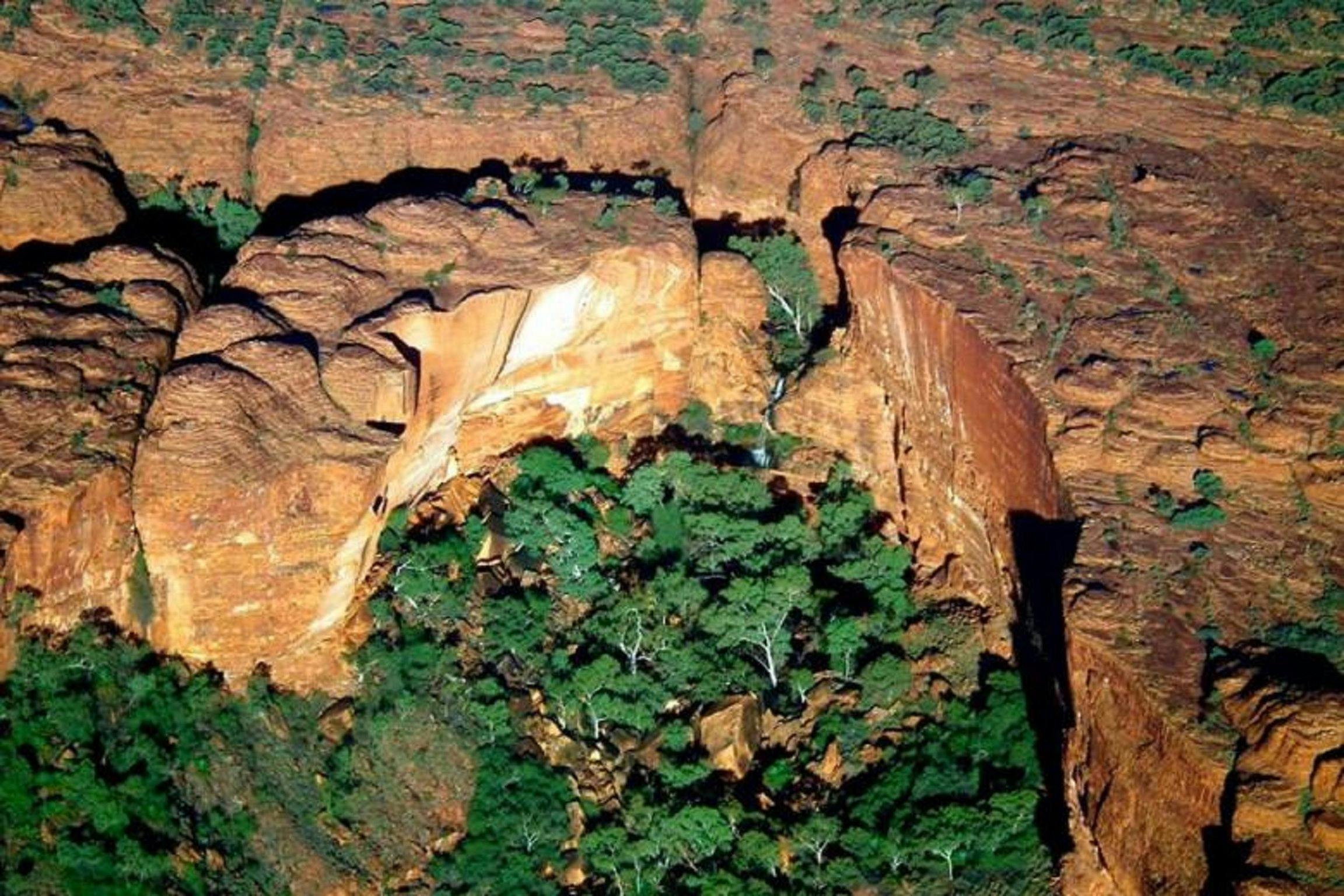 Kings Canyon  George Gill Range