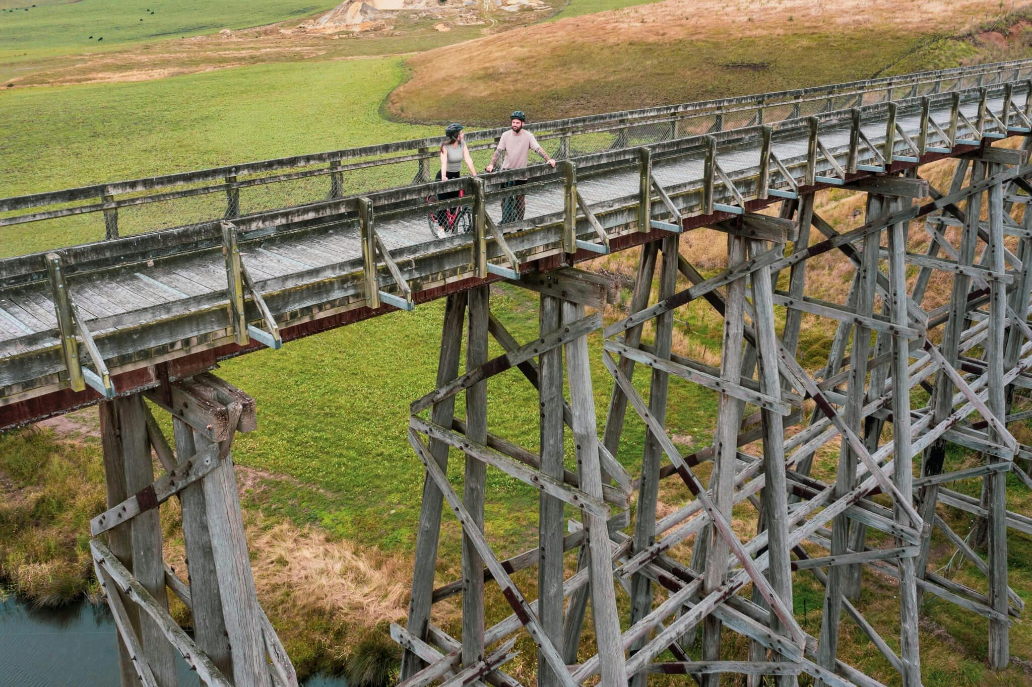 Picnic on Nimons Bridge