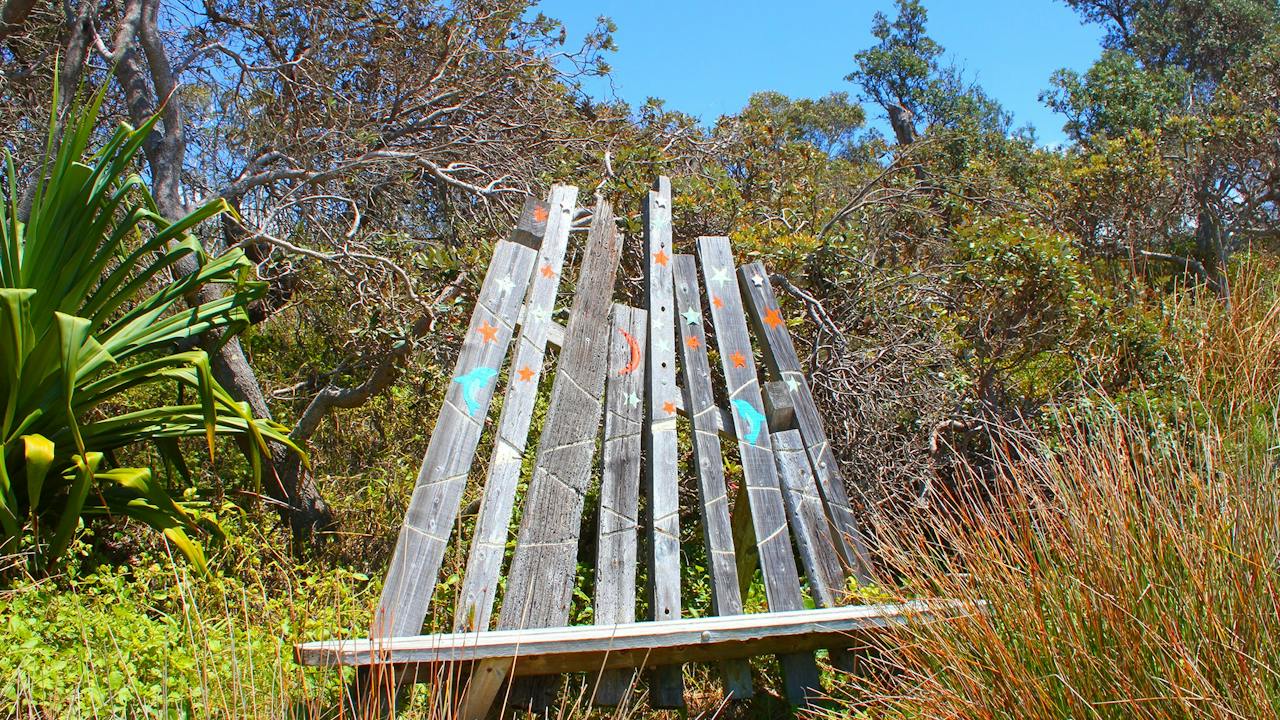 Their favourite bench in the world. Dedicated to Anita. Diggers Camp.