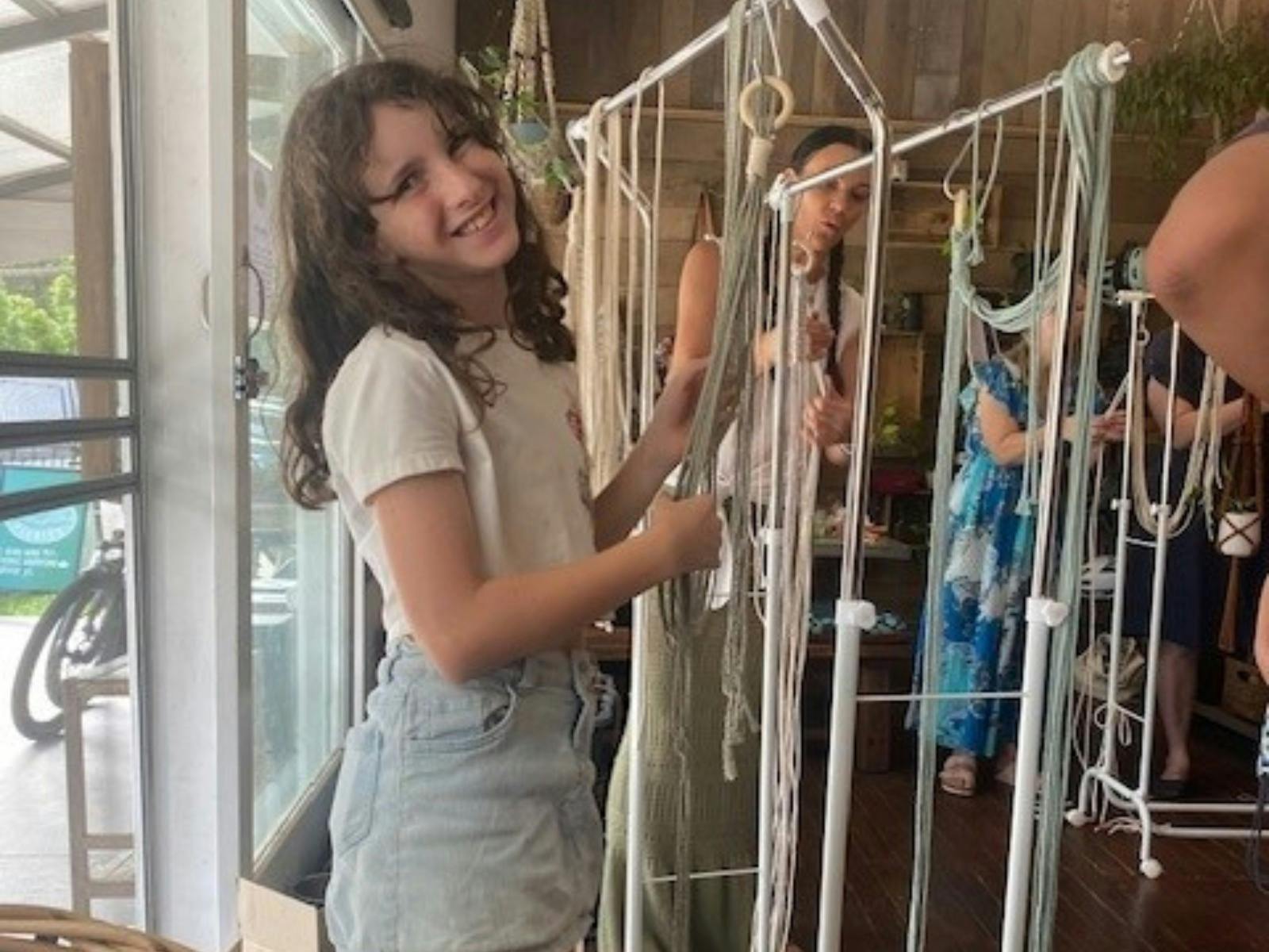 Macrame Pot Holder and Sip Workshop