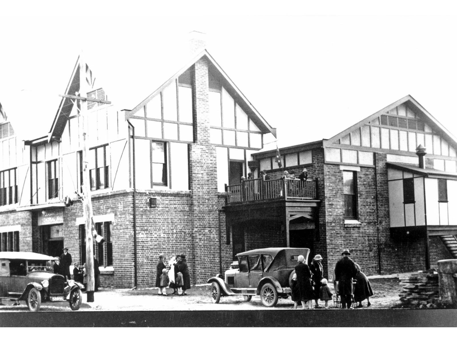Soldiers Memorial Hall