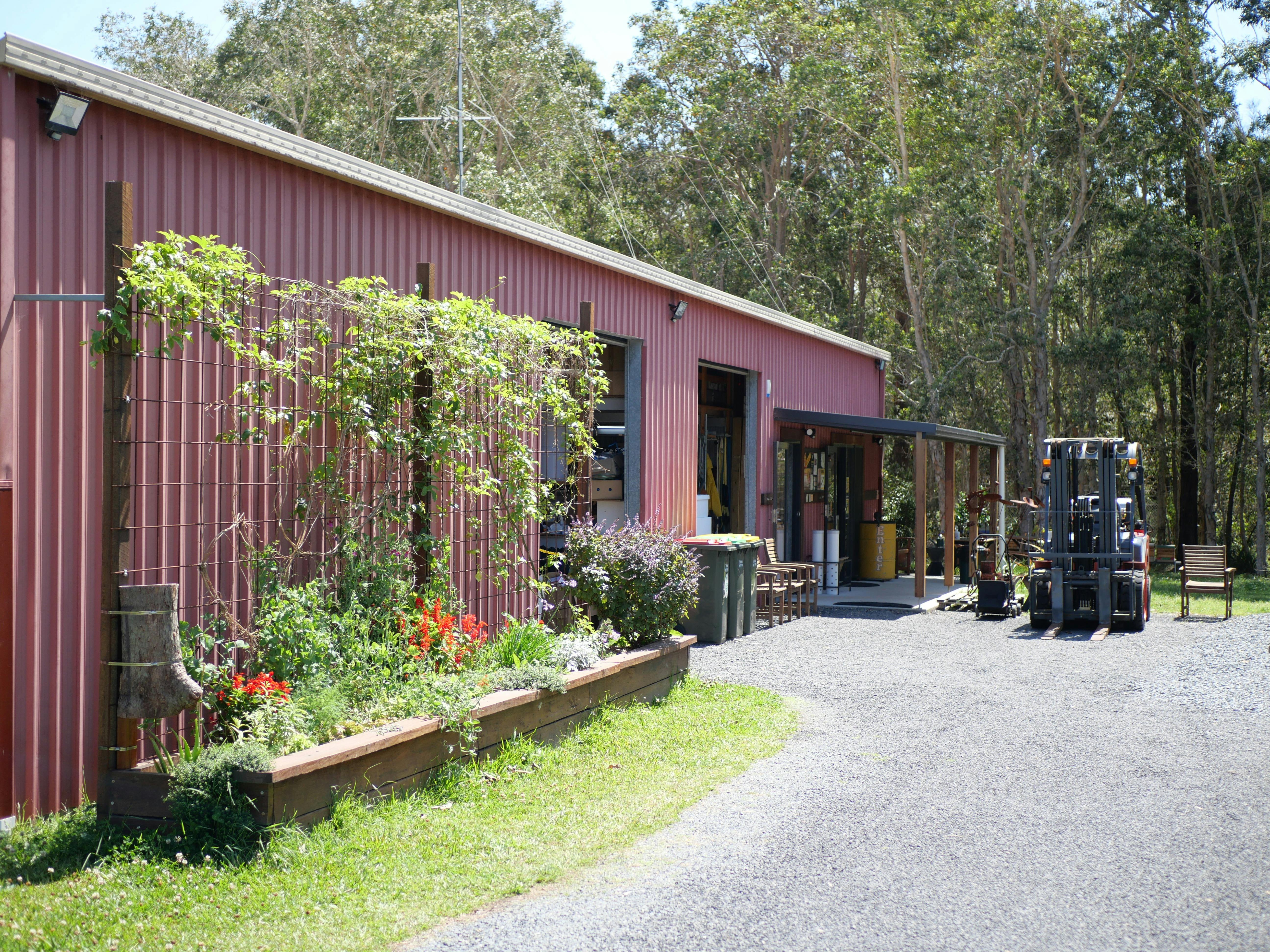 The Woopi Bee Shed at Woolgoolga.  Home to Coffs Beekeeping Supplies and an apiary of bees