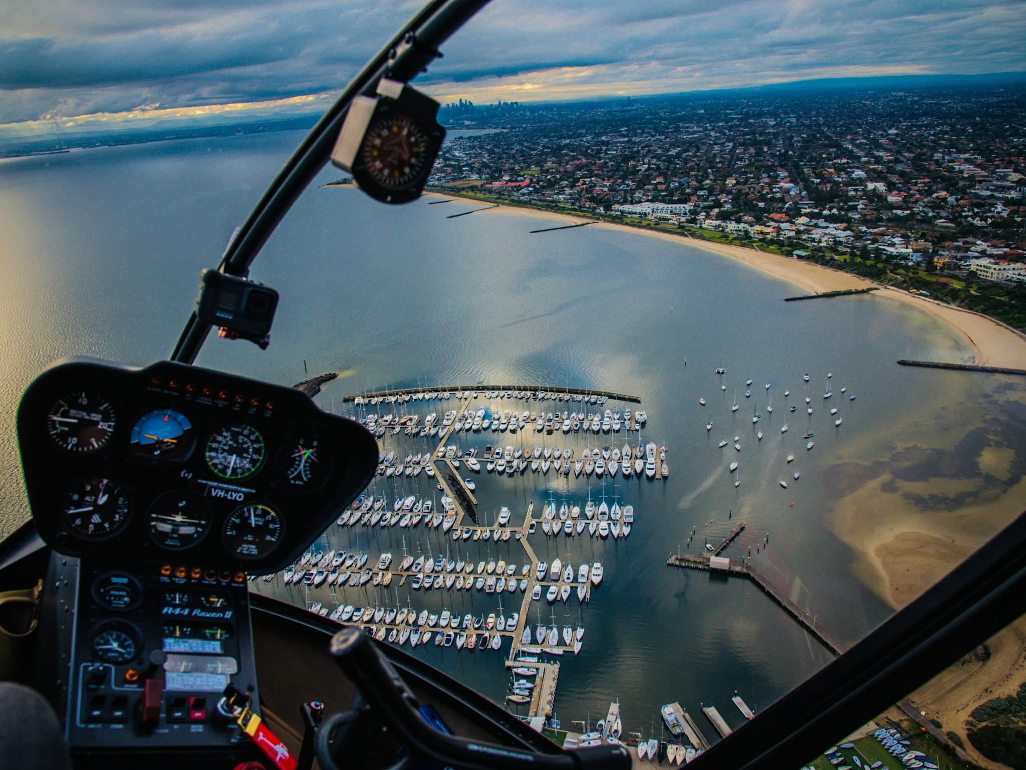 Helicopter Scenic Tour over Melbourne City Sandringham and Port Phillip Bay with Rotor One