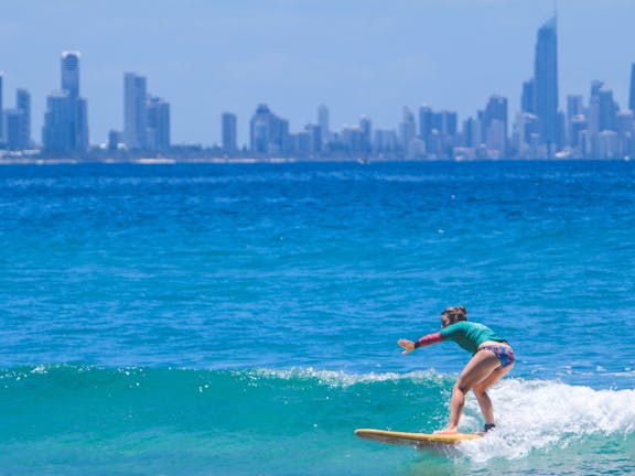 Currumbin Alley Surf School