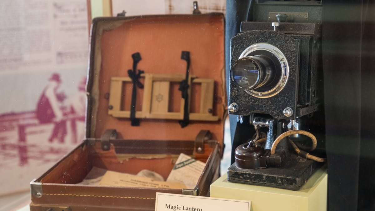 Lantern projector used by John Flynn in promotional work for Flying Doctor Service.