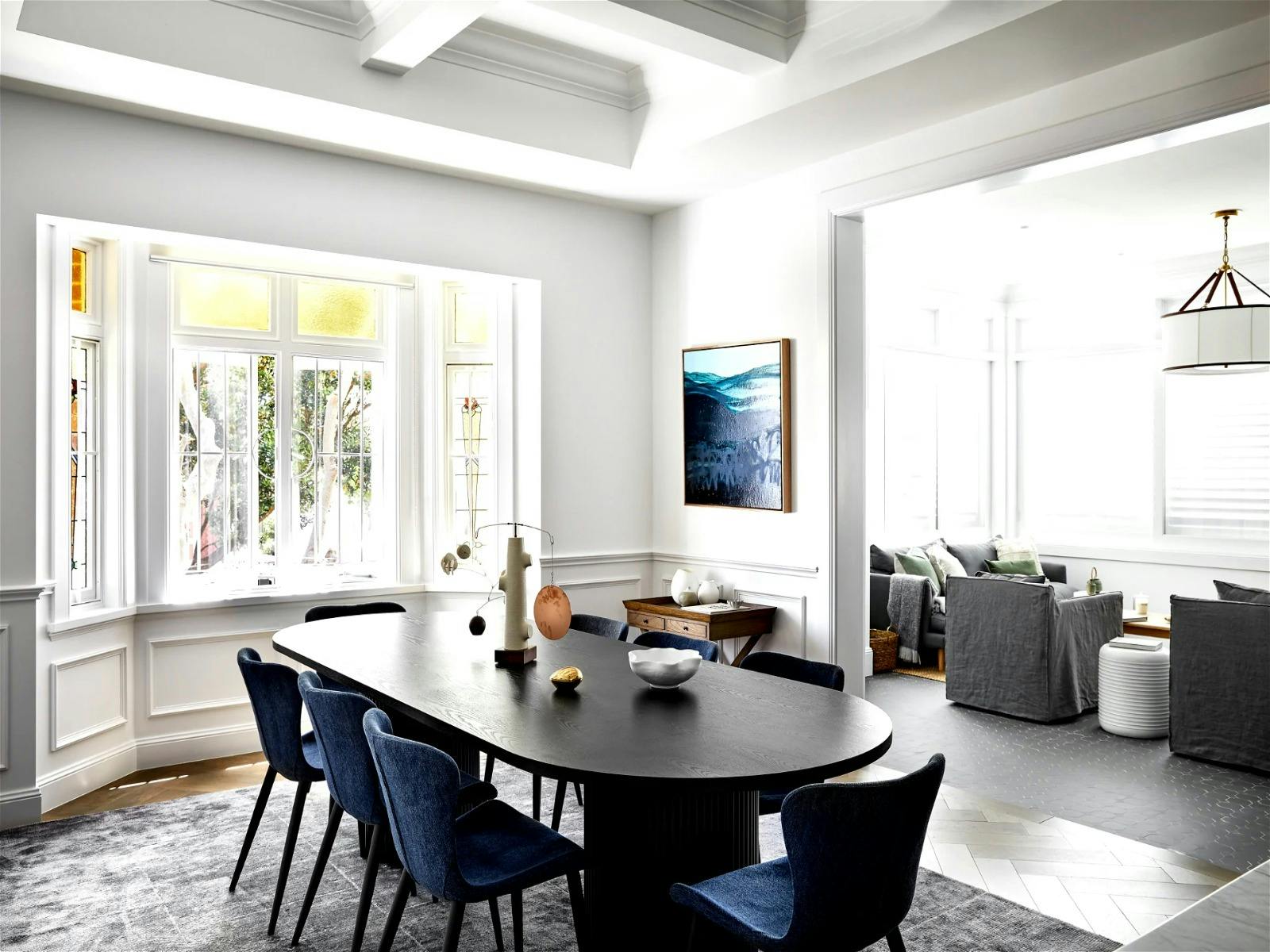 expansive green spaces and an avid alfresco dining culture