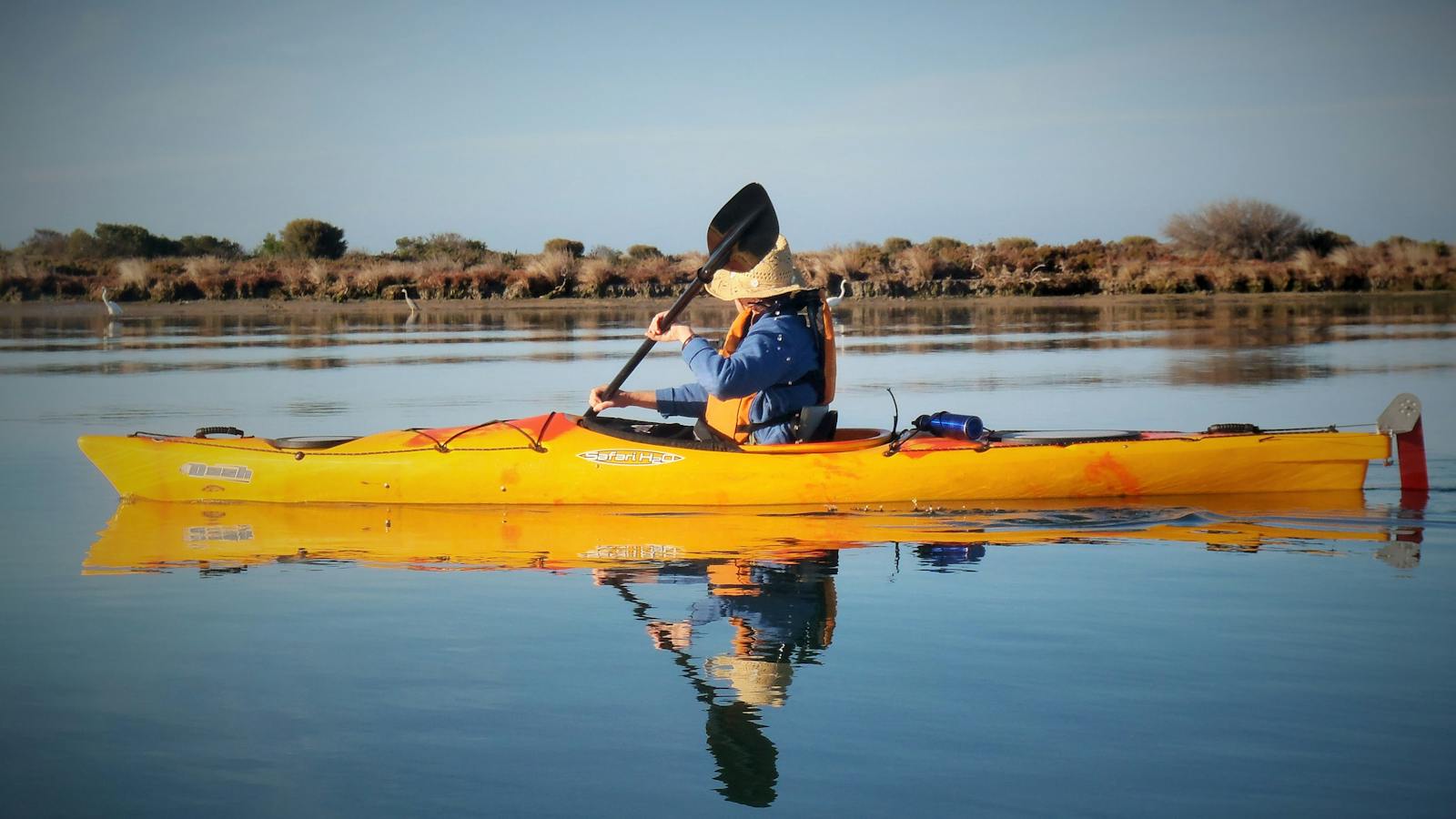 single kayak for hire