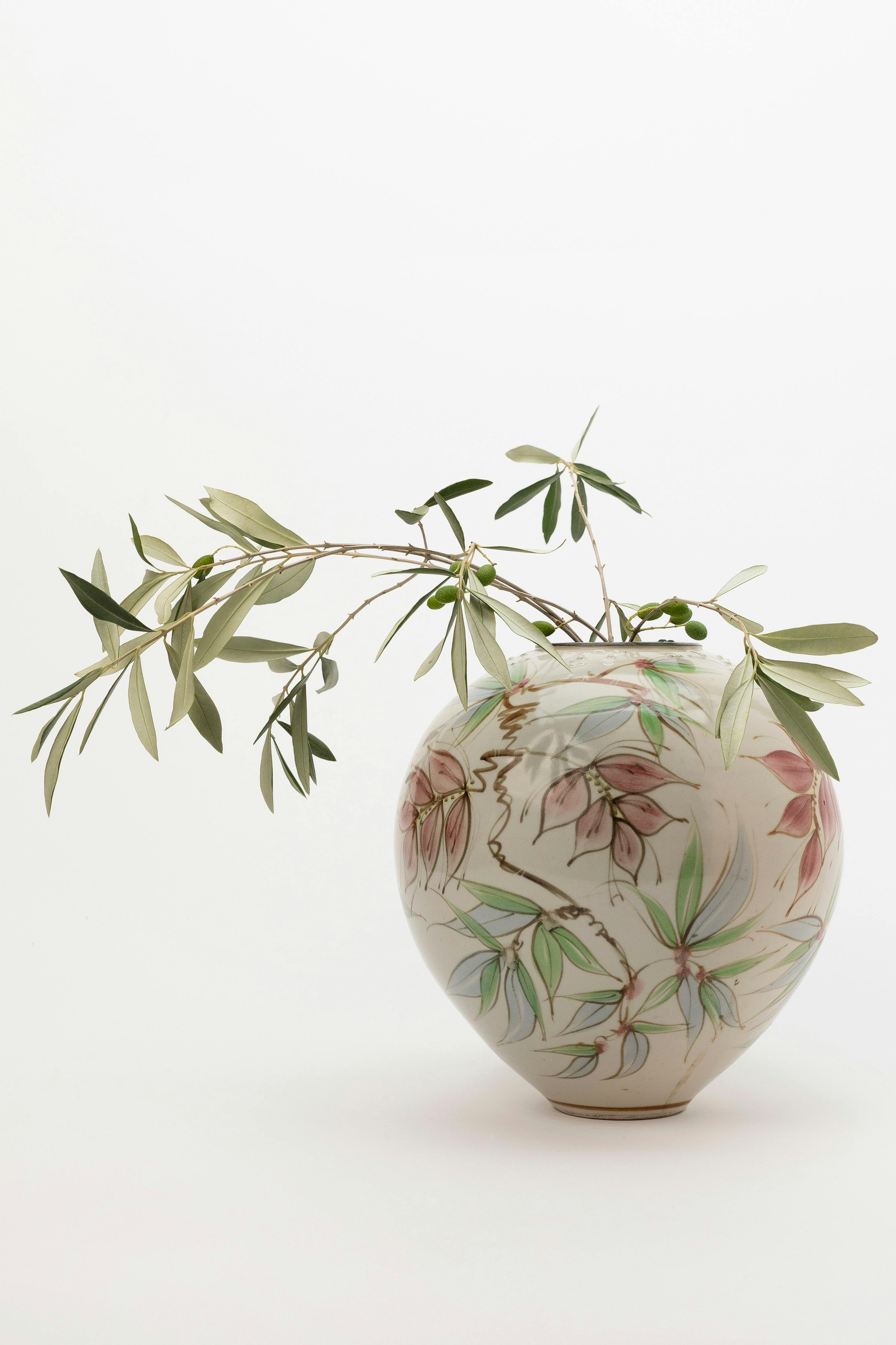 Peter Pilven pot with flowers
