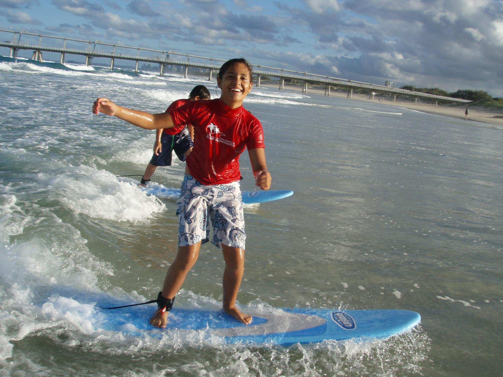 kids surf lessons Gold Coast, kids surfing Gold coast, Learn to surf kids surf lessons Gold Coast, kids surfing Gold coast, Learn to surf