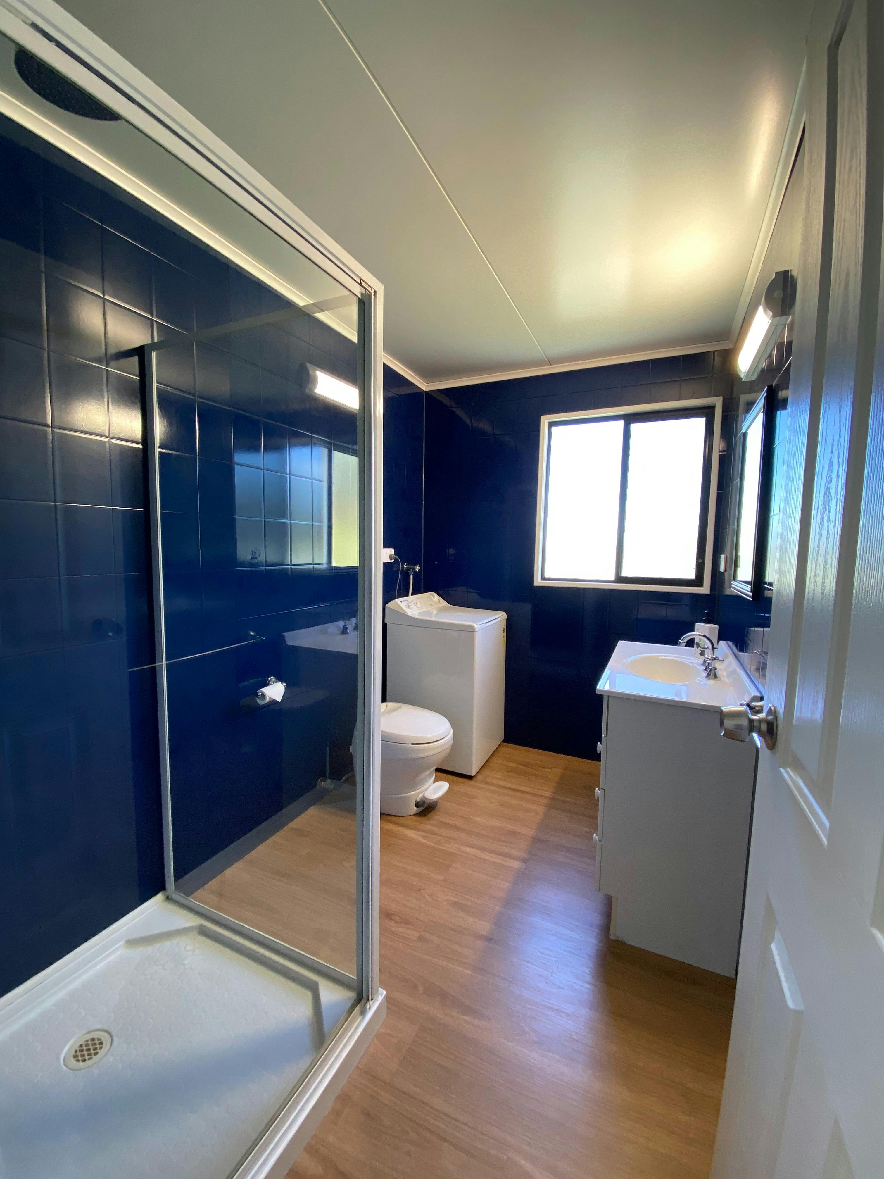 Houseboat Bathroom