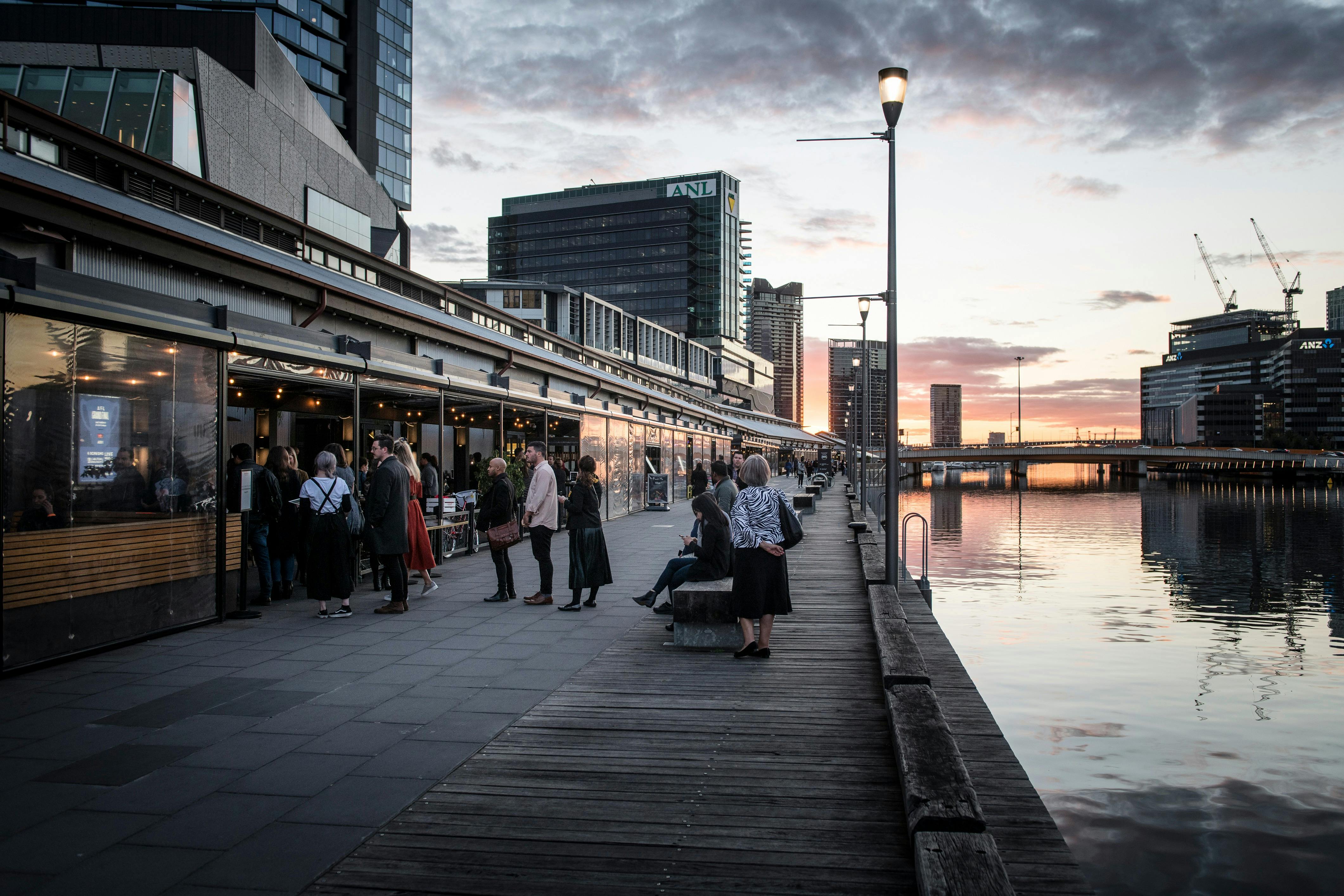 Riverside dusk South Wharf