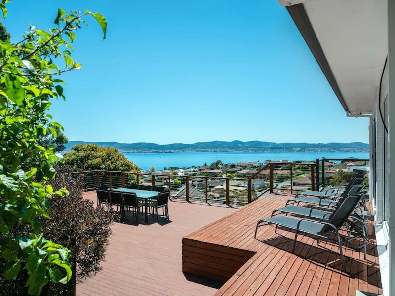 Stayinhobart