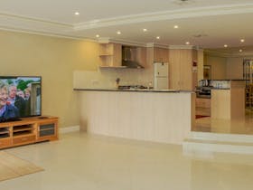 Monterey Waters 27B Port Lincoln Open Plan Living