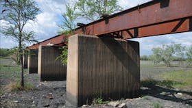 Warloch Ponds Railway Bridge