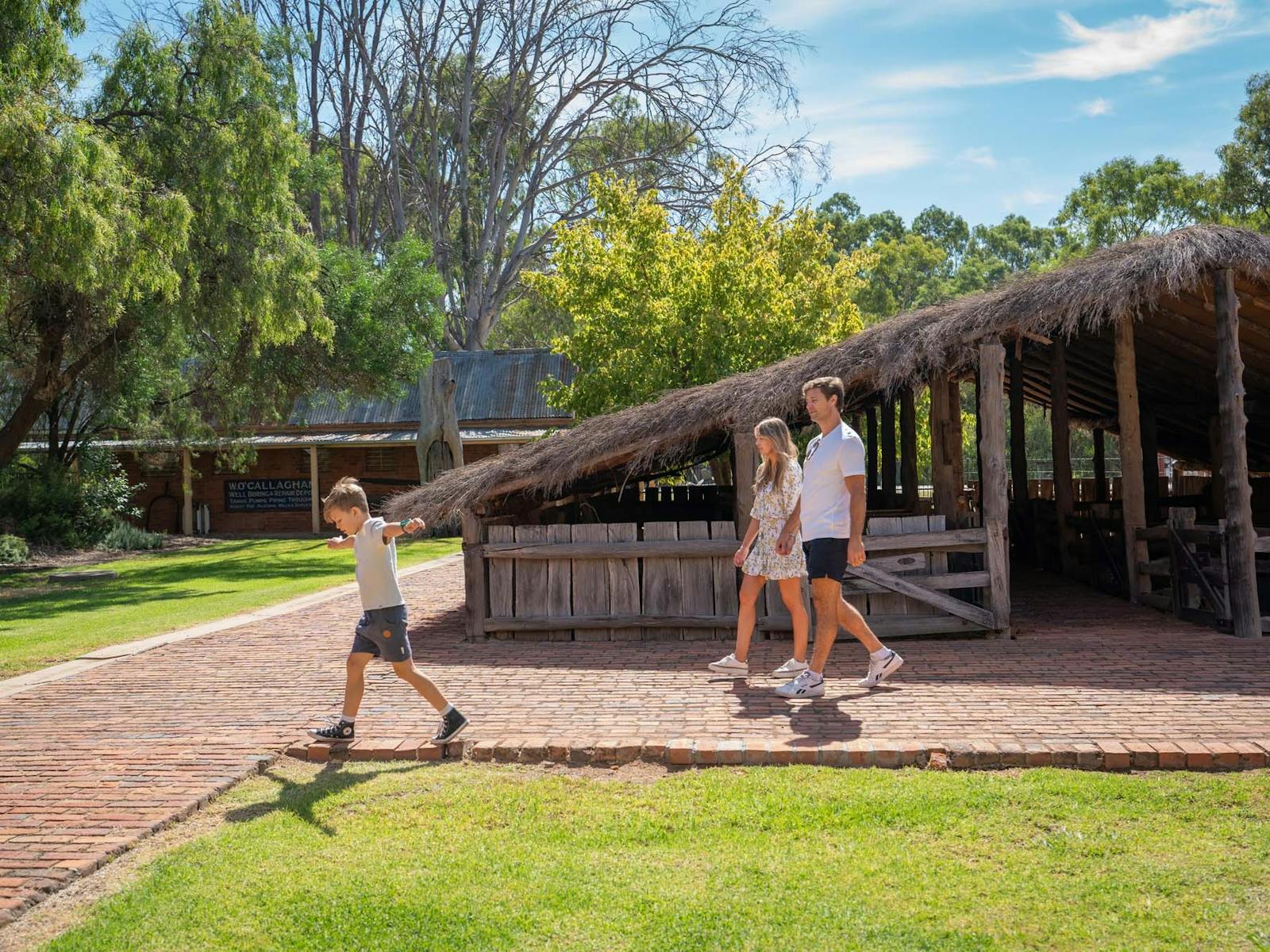 Deniliquin Visitor Info Centre - Rams Shed