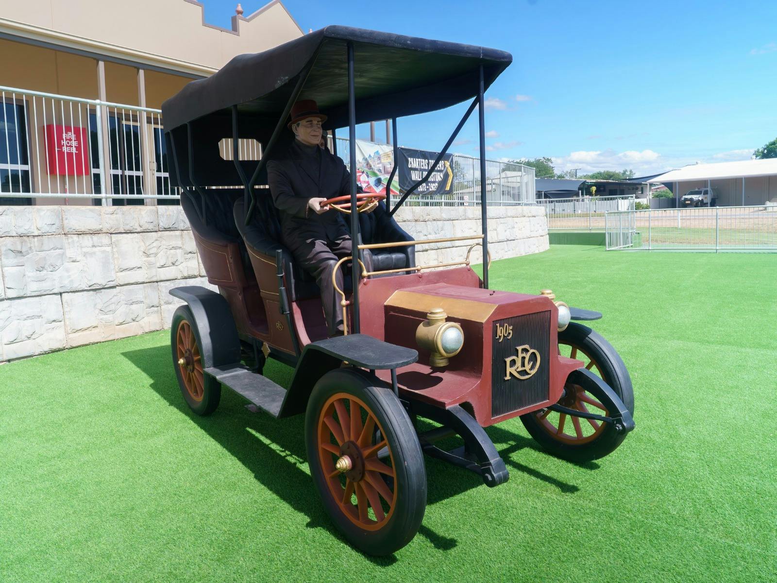 REO Car REO Car