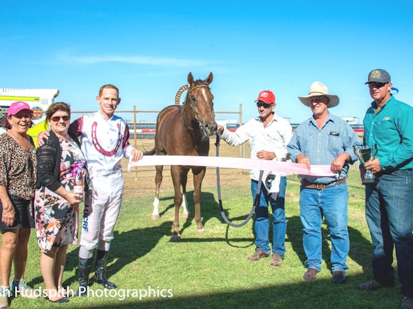 Richmond Turf Club - Ladies Day Races