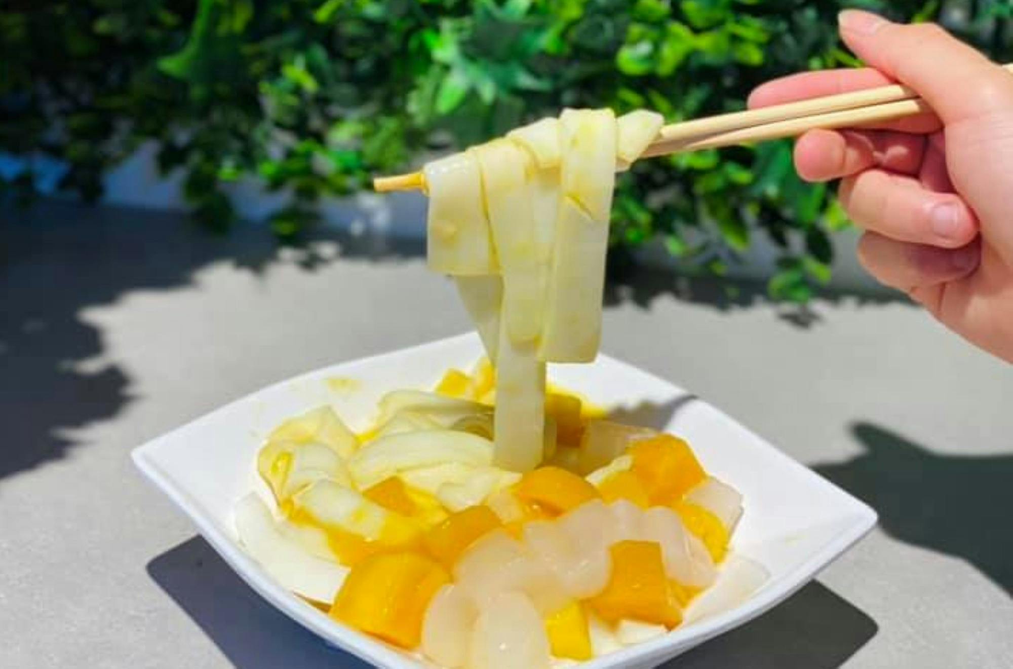 Salty Cafe, Canley Heights